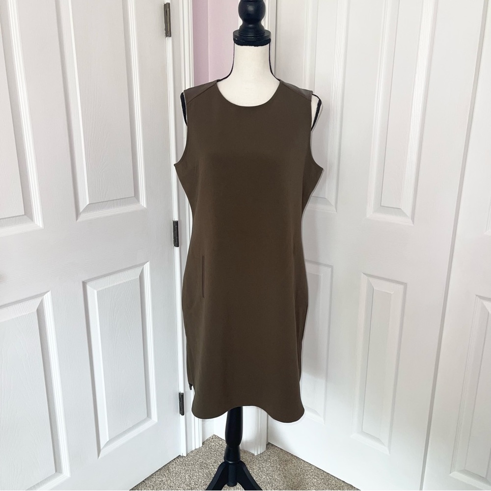 NWT Cremieux olive green shift dress w/vegan leather shoulder detail,size Medium